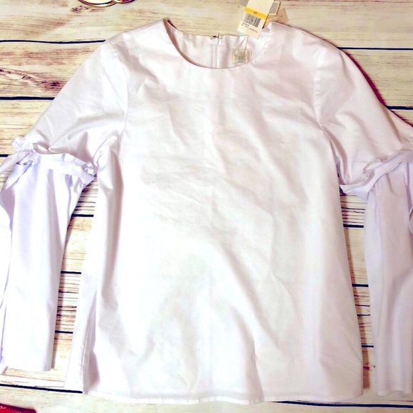 Cupio Tops - NWT Bow Ties Bell Sleeve Boho Cupio Cotton White Blouse $78